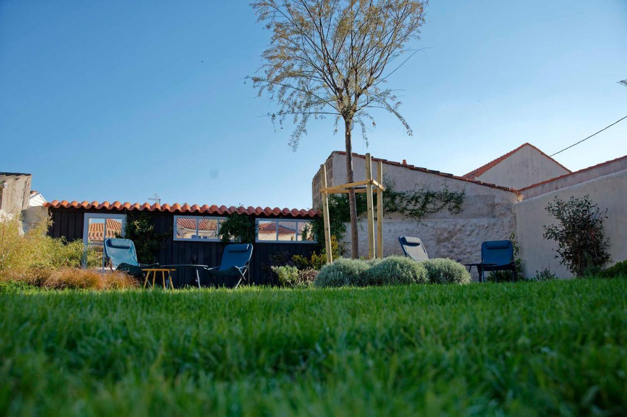 L'Annexe De Gaston Villa Le Port-des-Barques Exterior photo
