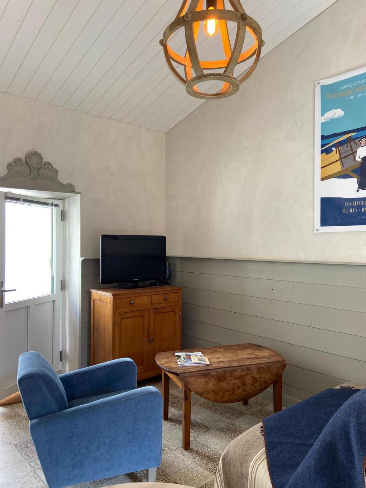 L'Annexe De Gaston Villa Le Port-des-Barques Room photo